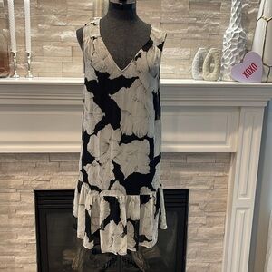 Rose & Olive Black and Cream Midi Dress